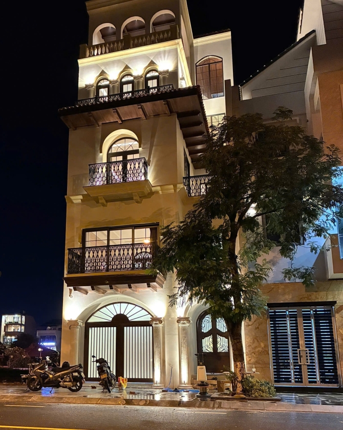 BIỆT THỰ ĐỊA TRUNG HẢI 5 TẦNG - PHAN THIẾT