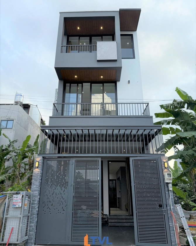 NHÀ PHỐ HIỆN ĐẠI 4 TẦNG - QUẬN 9, TP.HCM